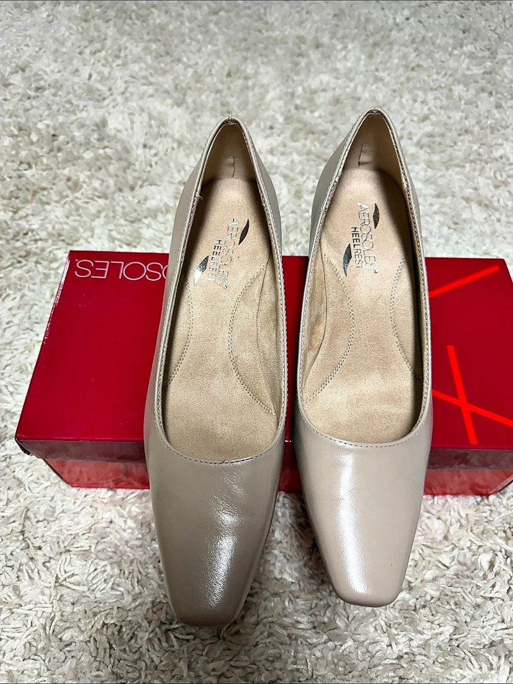 Aerosoles Cheerful Pointed Toe Pumps Beige US 7